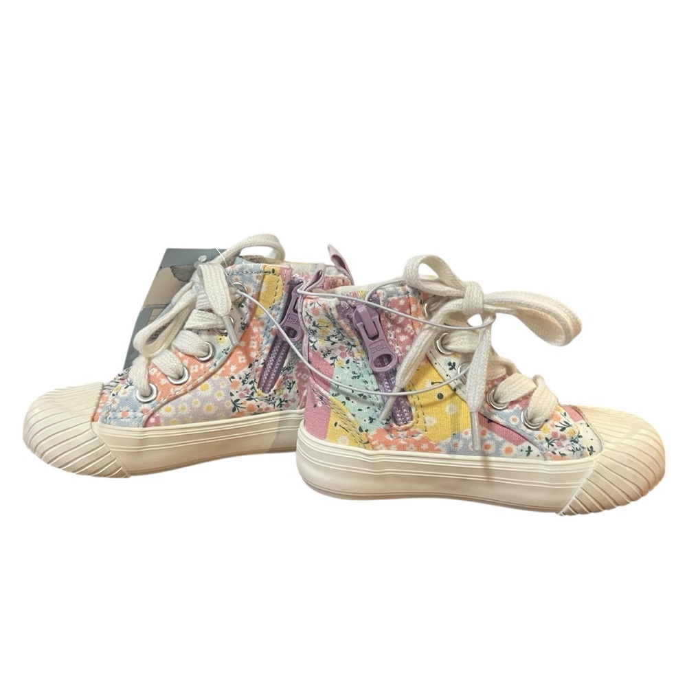 Floral high top cat and jack toddler shoes. Size 6. New with tags.